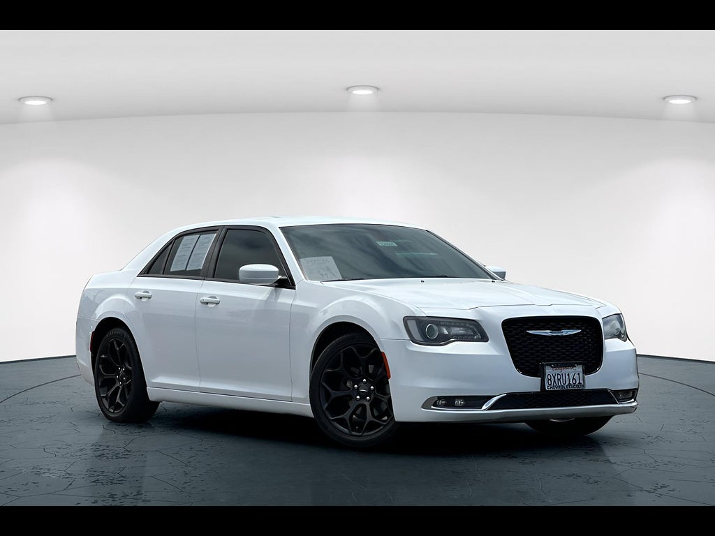 2019 Chrysler 300 300S in Bright White Clearcoat — front three-quarter view